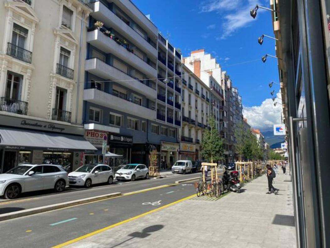 Le Zen Appartement Balneo Grenoble Eksteriør bilde